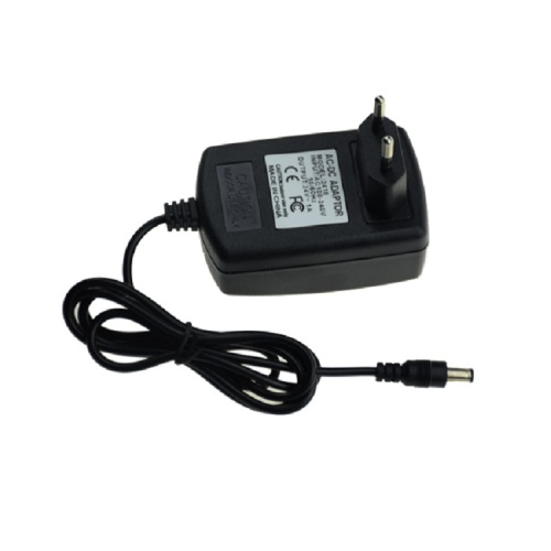 Adaptador de montaje en pared 24V-1A Cargador portátil 24W Enchufe de la UE