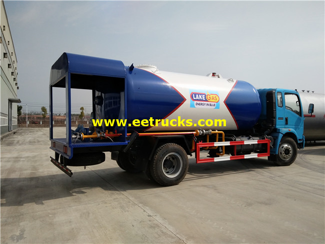 LPG Gas Filling Truck