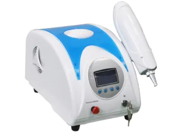 1064nm Q Switched Nd Yag Laser Brown / Blue Tatoo Removal , 1 - 5mm Spot Size