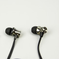 Wholesale Mobile Phone Black In-Ear Stereo Metal Color Earphones