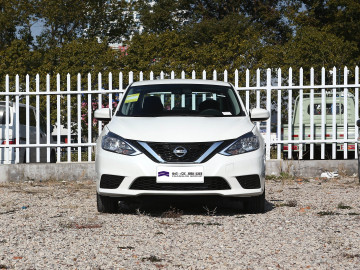 Economy sedan car NISSAN SYLPHY Classic