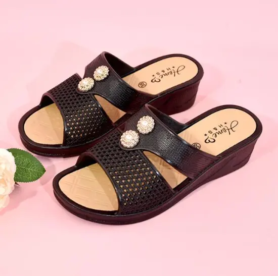 Comfortable Women's Soft Sole Wedge Sandals and Slippers for Summer Outdoor Use