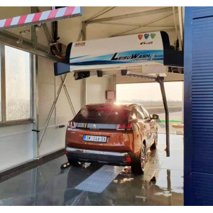 Automatic touchless robotic car wash equipment