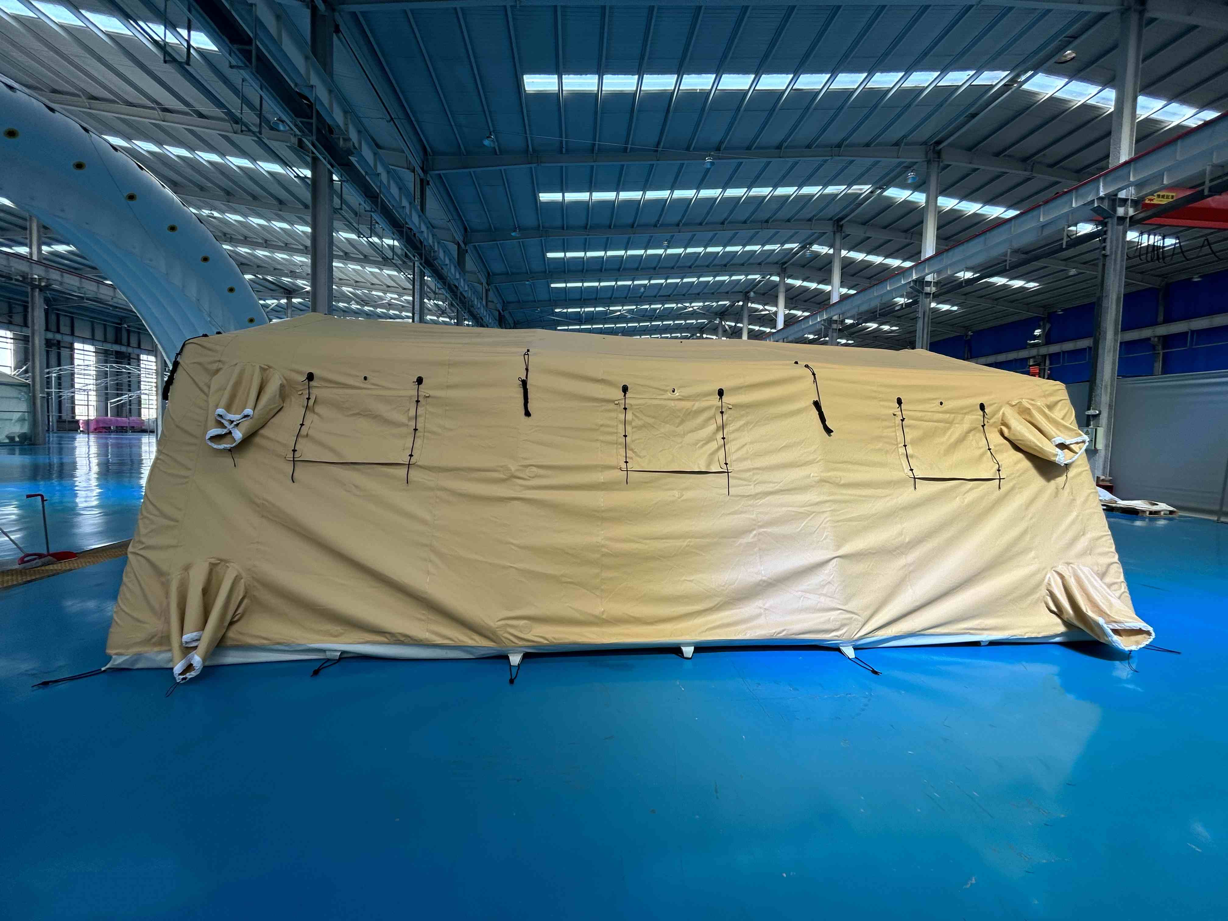 Inflatable tent 4 arches