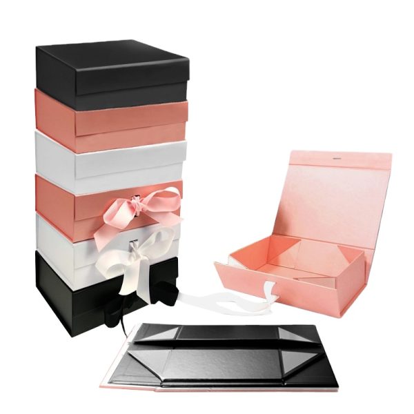 Luxury Cardboard Wholesale Packaging Boxes for Clothes