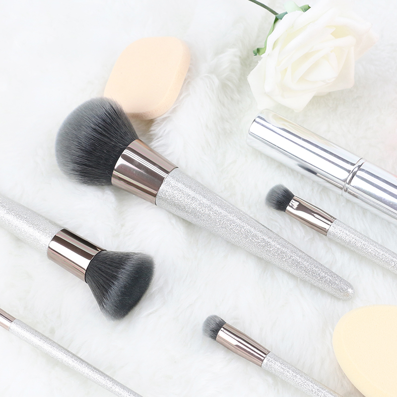 Sliver Handle Makeup Brushes