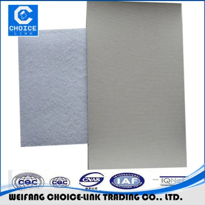 PVC material with reinforcement for roofing