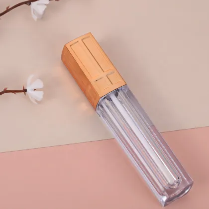 Rose Gold Lip Gloss Bottle and Clear Lip Gloss Tube for Cosmetics Packaging