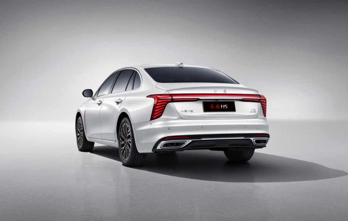 Hongqi H5 Comfortable and Stylish Ride