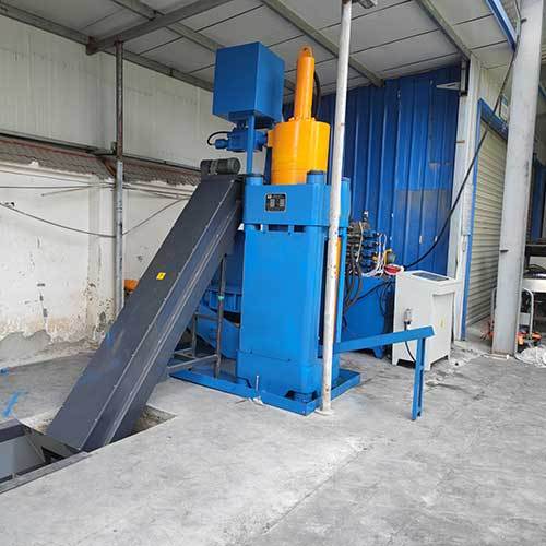 Hydraulic Scrap Metal Briquette Machine