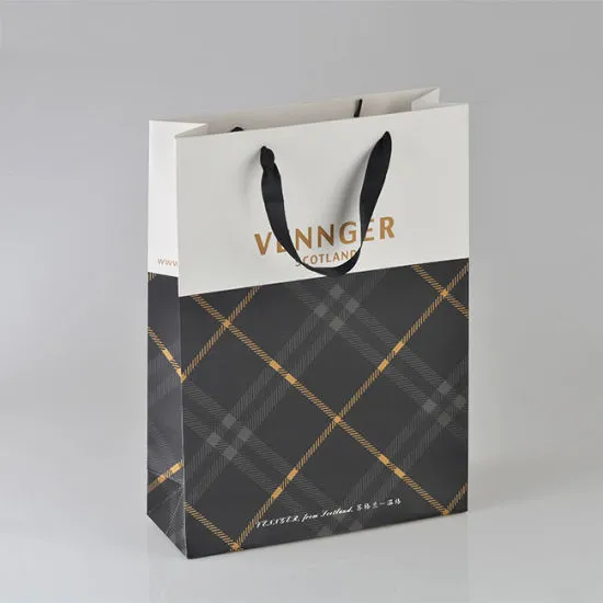 Recyclable Feature Handle packing shopping Paper Bags