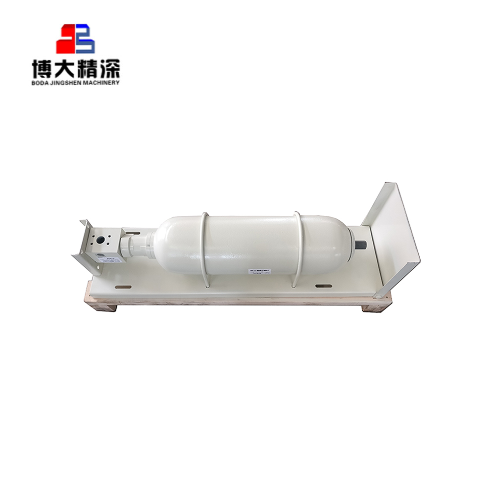 Pressure Accumulator Spare Parts suitable Cone Crusher GP200S GP300S GP500S