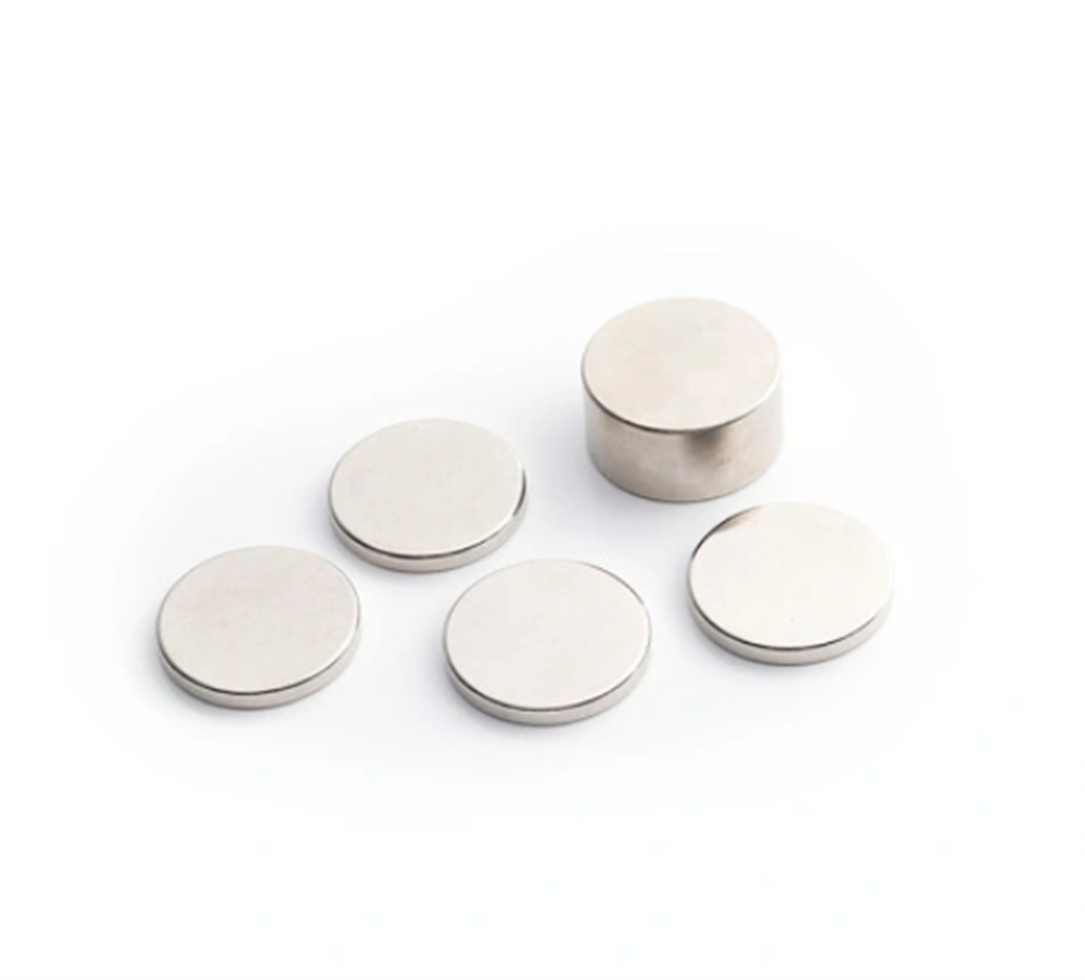 High performance Round Magnets