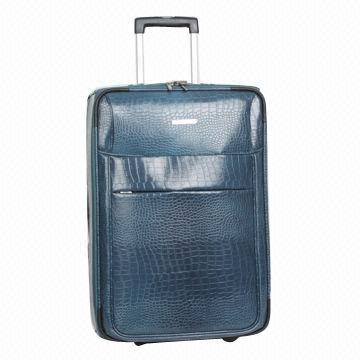 3-piece trolley set, made of crocodile PVC, measures 20, 24, 28 inches