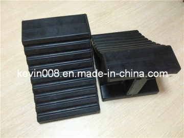 Rubber Wheel Chock with Handle for Truck