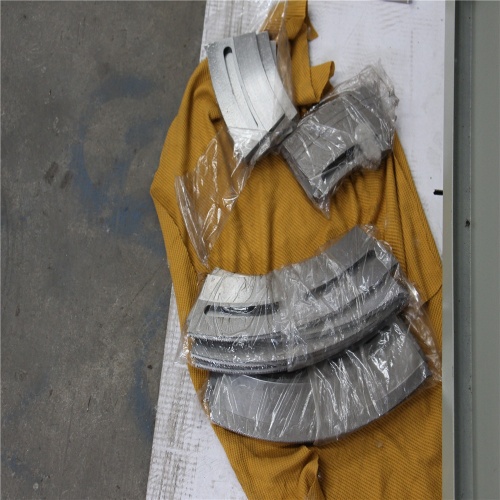 Manual rotary corrugated paper board slotting machine