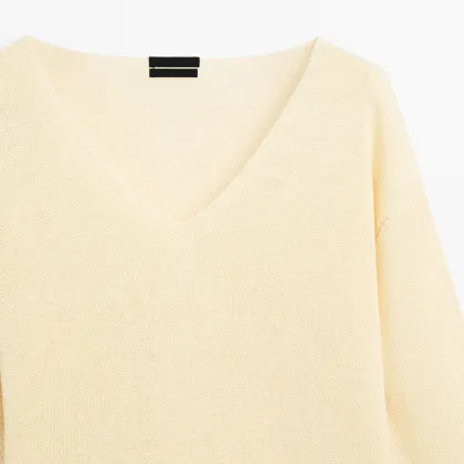 Women's 100% linen long sleeved knitted sweater