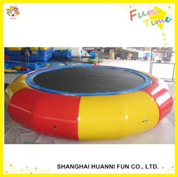 2015 newest cheap inflatable water trampoline made in china