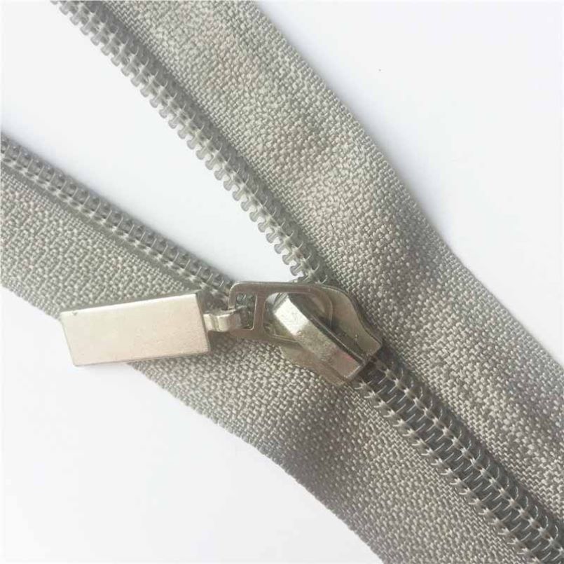 Strong zippers for clothing