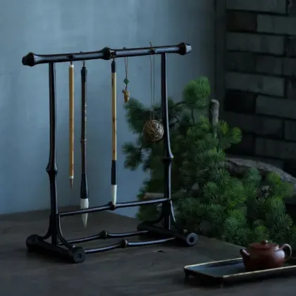 Elegant Qiongzhu Bamboo Calligraphy Brush Rack