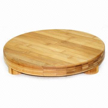 Round Cutting Board with Feet, Measures 30.48 x 5.72cm