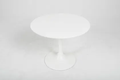 Eero saarinen tulip dining table