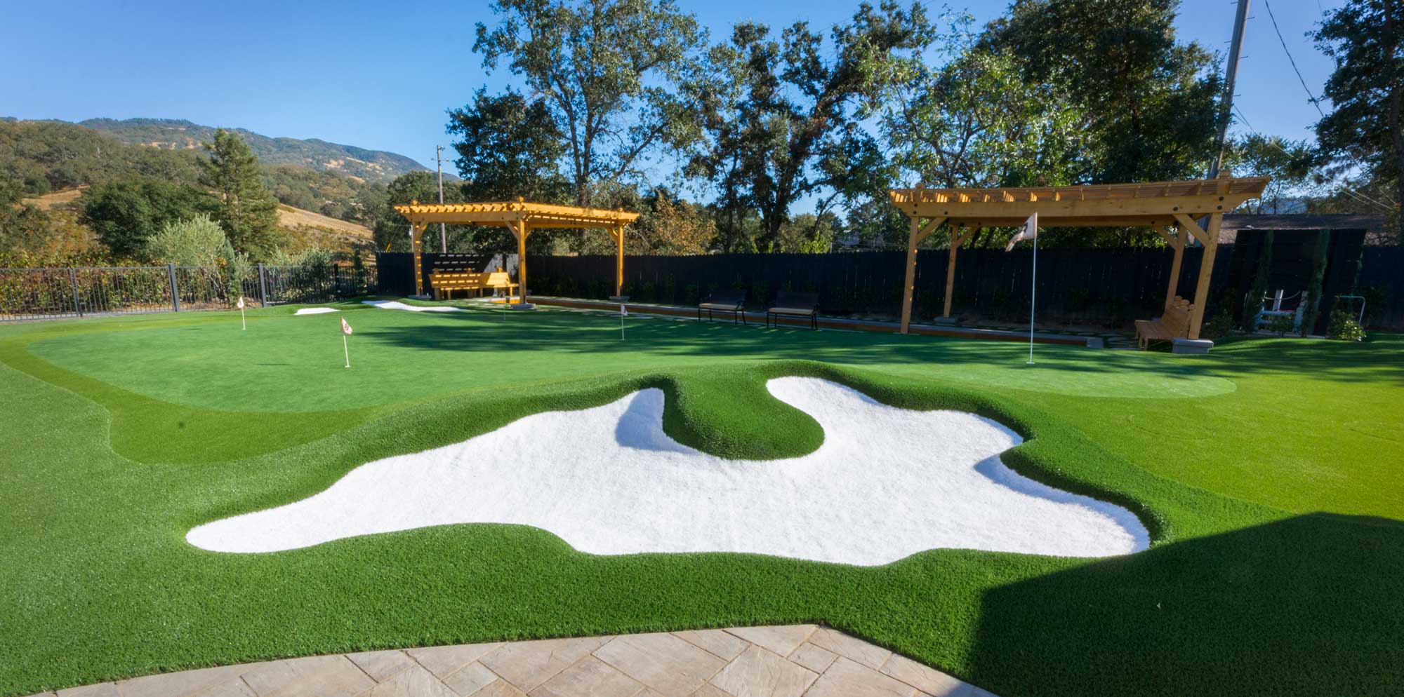 artificial putting greens