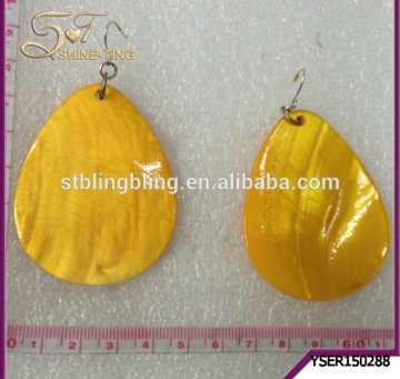 Simple pendant earring yellow shell drop pendant earring