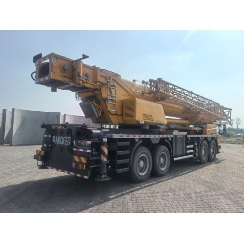Caminhão guindaste 2023 XCMG 100K6C-1
