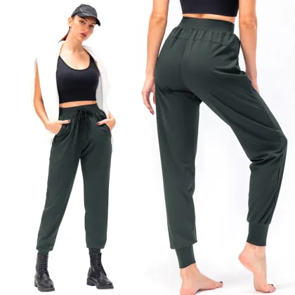 Wholesale Women's Mountain Climbing Trousers: Hiking Pants, Joggers with 3 Zipper Pockets