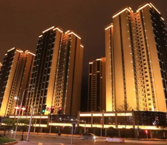 High brightness LED flood light