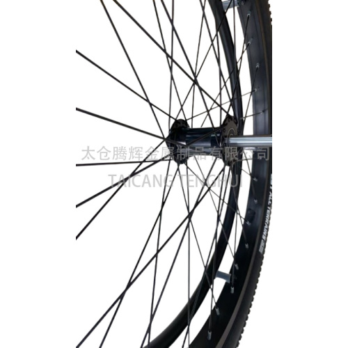 Roda traseira de cadeira de rodas durável