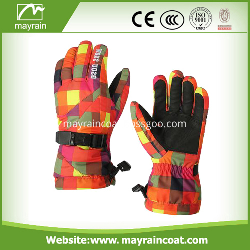 comfortable ski gloves