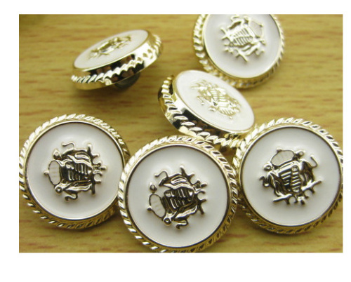 2014 Hot Sale Metal Button in Oil