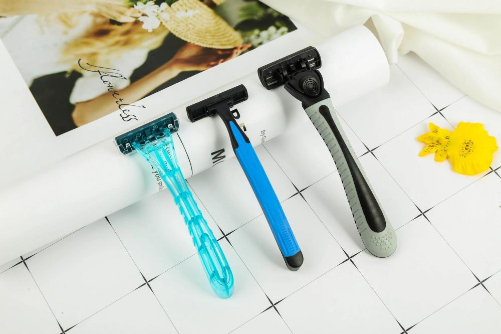 Razor Hotel Amenities Set