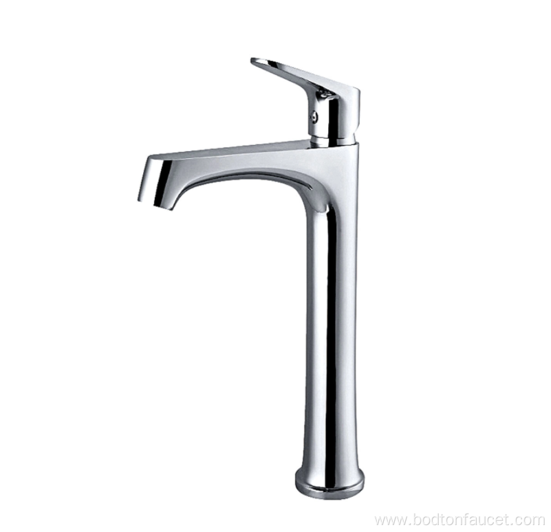 Brass bathroom faucet household