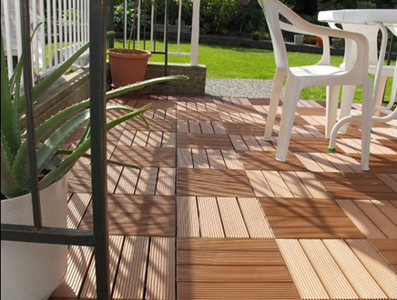 Heat-resistant outdoor WPC DIY tiles,easy install WPC interlocking deck tiles 300x300mm