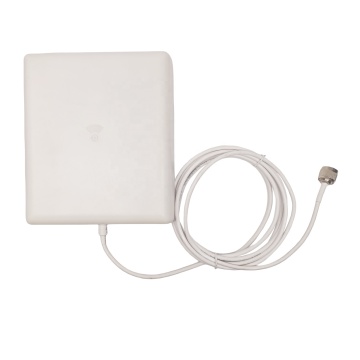 698-2700MHz 4G LTE 10DBI 2.4G Antena WiFi dengan braket logam untuk cakupan sinyal indoor/outdoor jarak jauh