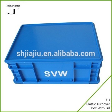 Medium rubbermaid plastic containers