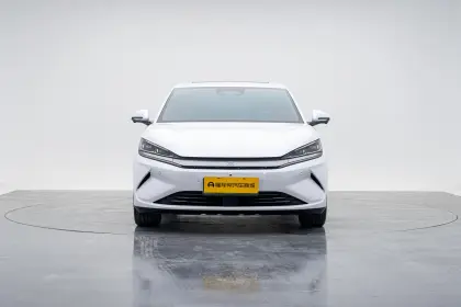 BYD QING L EV