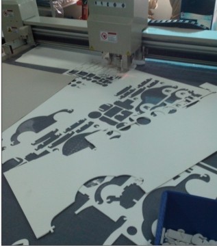 EVA Cushion Foam Digital Cutting System Sample Maker Cutting Machine