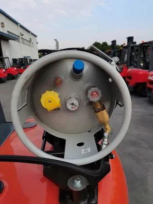 Caterpillar Dual Fuel LPG/Gasoline 3-3.5 Ton Montacarga Forklift with Bale Clamp