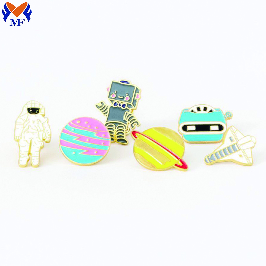 Alien Enamel Pin