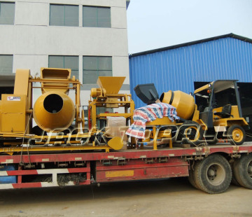 Mobile Self Loading Concrete Mixer for Nigeria and Cameroun Market (SD680M)