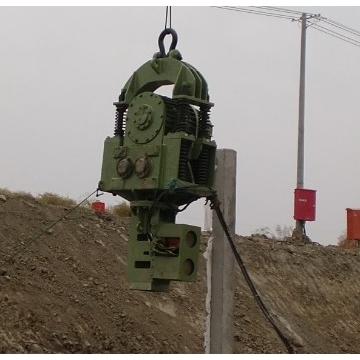 Electric Vibratory Pile Driver DZ-60