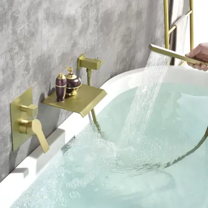 Bathtub Wall-Mounted Mixer Faucet Set