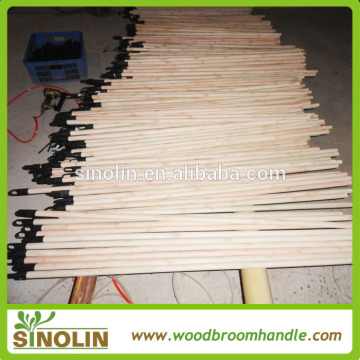 round wooden poles/broom poles/mop poles