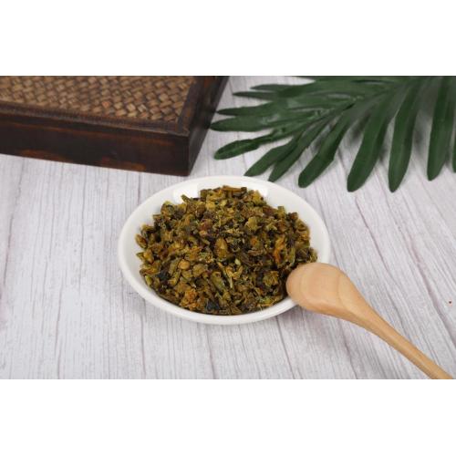Serpihan paprika hijau kering