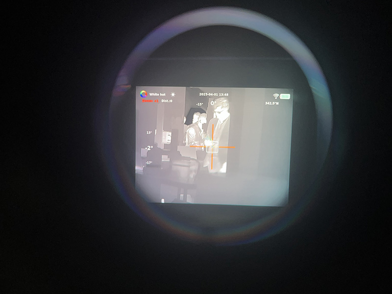 Malam Visi Malam night vision rangefinder
