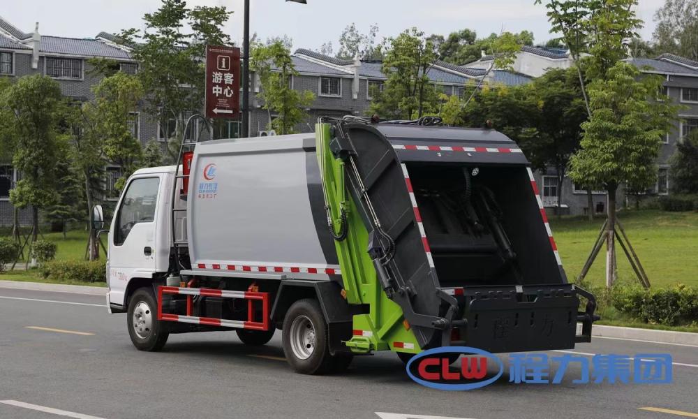 Isuzu 100p Garbage Compactor Truck 3 Jpg